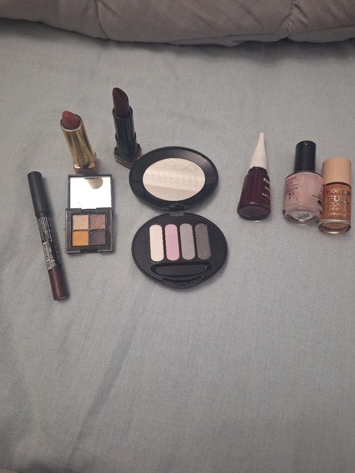 Koyu Kahverengi Makyaj Seti 3 adet oje hediyesi - Görsel 5