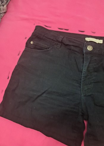 LC Waikiki Siyah Kadın Denim Midi Şort