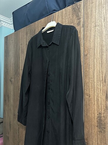 LC Waikiki Siyah tunik gömlek
