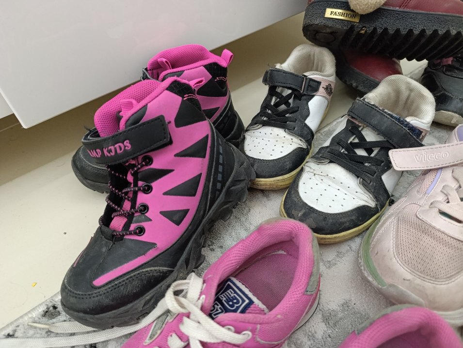 Kız Çocuk Spor Ayakkabı bot sandalet toplu - Görsel 5