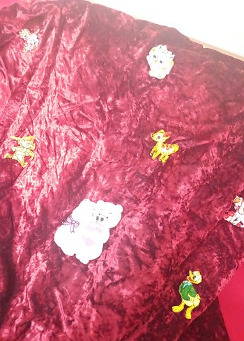 Bordo Parlak İşlemeli Çocuk Battaniyesi - Görsel 4