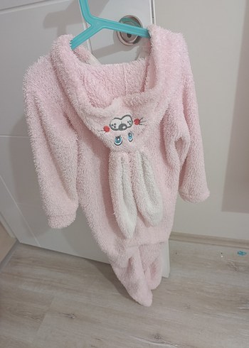Diğer Kız Çocukları İçin Pembe yumoş peluş tavşan tulum