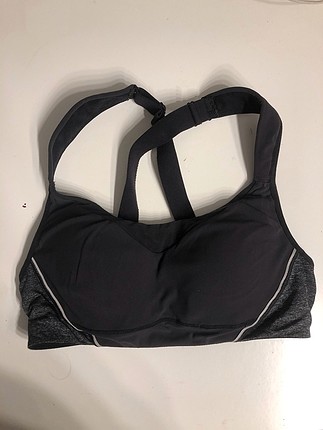 H&m spor sutyeni