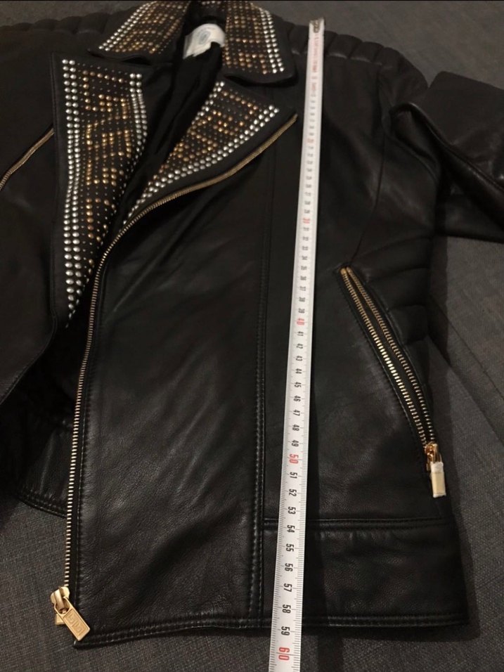 Versace x H&M Altın Detaylı Deri Biker Ceket - Görsel 5