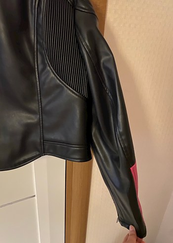 Zara Pembe Siyah Deri Biker Ceket