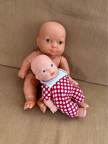 İki bebek