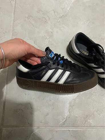 Adidas Samba