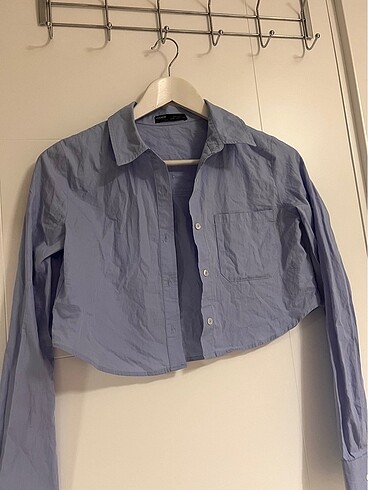 xs Beden PULL & BEAR MAVİ CROP GÖMLEK