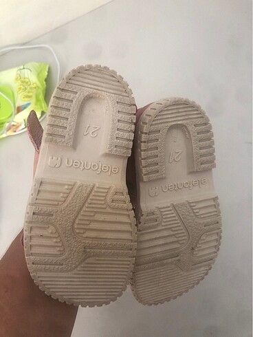 21 Beden Pembe 21 numara kız çocuk sandalet