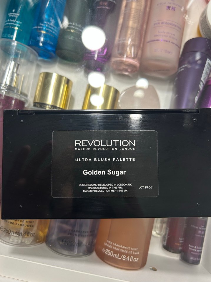 Revolution Ultra Blush Palette - Görsel 4