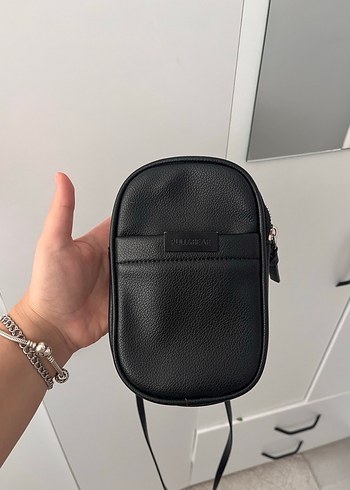 Pull & Bear Siyah Minimalist Deri Çapraz Çanta