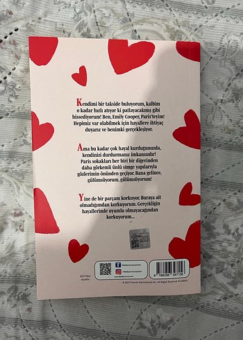 Emily in Paris'te - Catherine Kalengula - Görsel 2