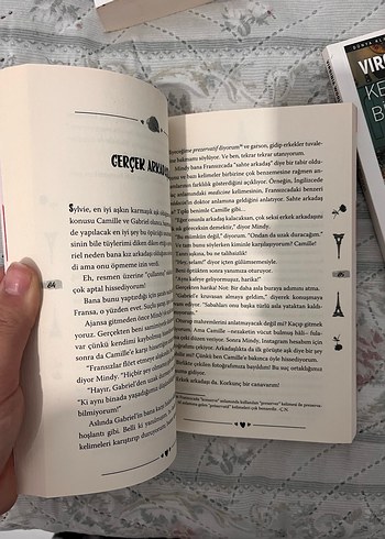 Emily in Paris'te - Catherine Kalengula - Görsel 3