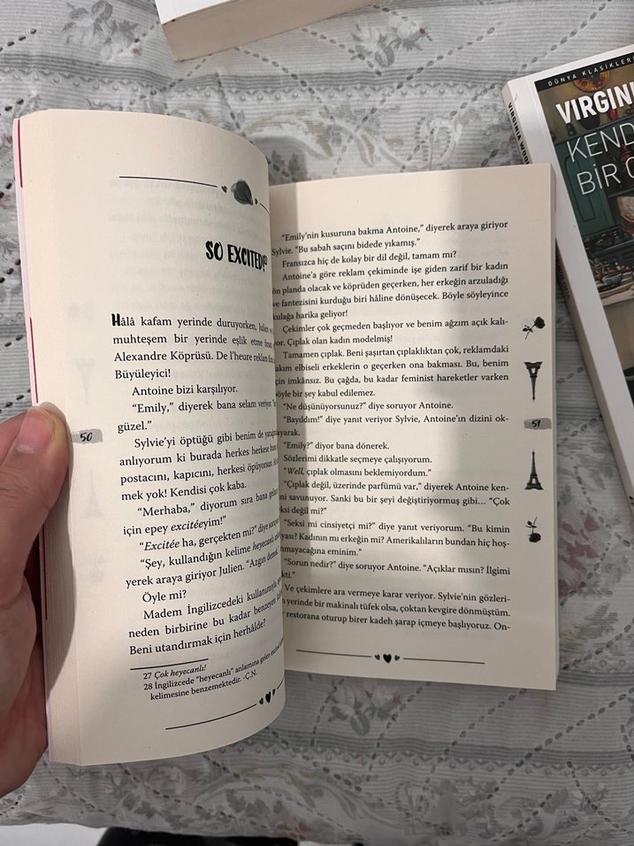 Emily in Paris'te - Catherine Kalengula - Görsel 4