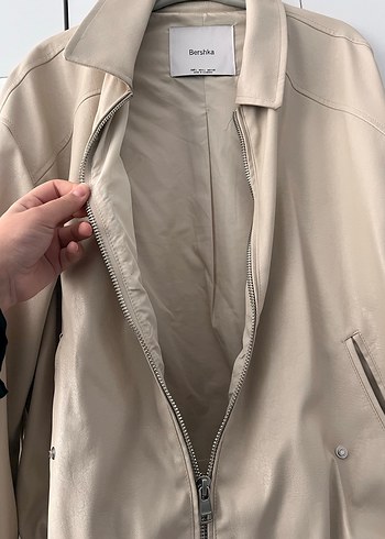 l Beden Bershka Bej Deri Kadın Ceket
