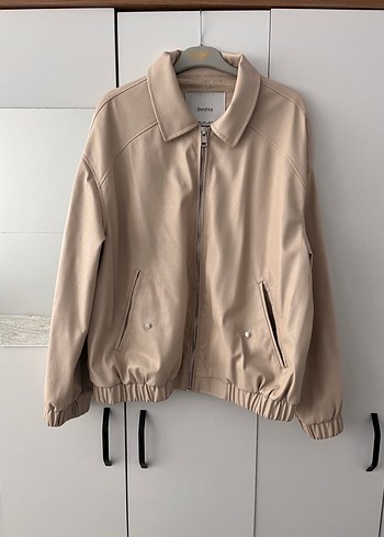 Bershka Bej Deri Kadın Ceket