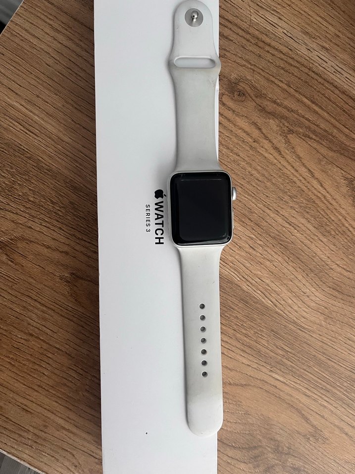 Apple Watch Series 3 Akıllı Saat ve Orijinal Şarj Kablosu - Görsel 2