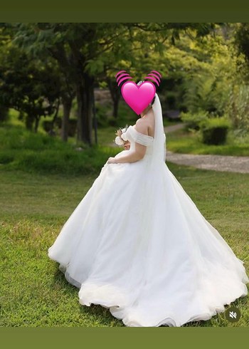 Straplez Beyaz A-Line Gelinlik