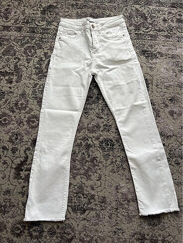 Zara beyaz skinny jean