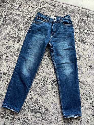 Mango mom jean