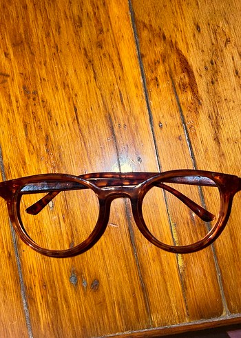 Gri Retro Kadın Gözlüğü - Görsel 3