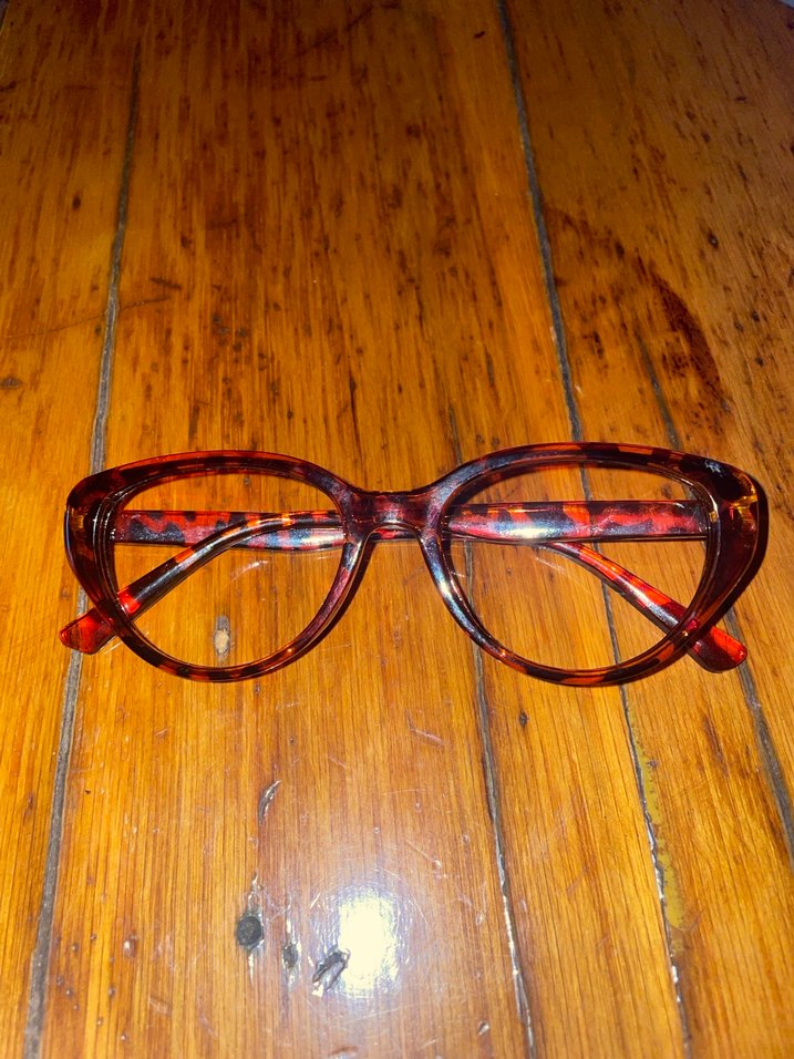 Gri Retro Kadın Gözlüğü - Görsel 2