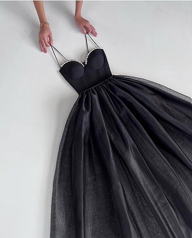 Prenses siyah elbise diamond spagetti askılı bistüyer+kalem et