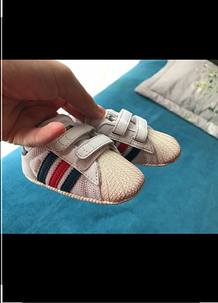 diğer Beden Adidas ilk adım ayakkabısı