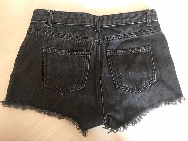 Bershka Şort