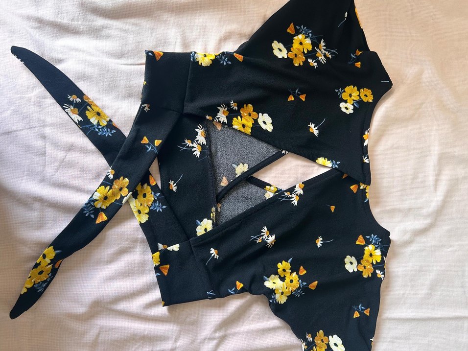 Sarı Çiçek Desenli V Yaka Hamile Bluzu - Görsel 2