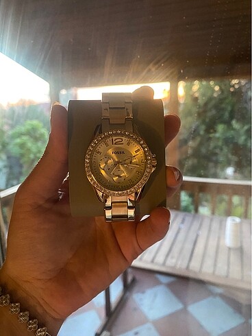 Fossil çok aranan kadın saat