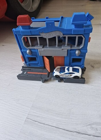 Hot Wheels Hot wheels polis karakolu