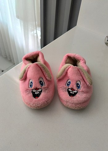 Kız Çocuk Pembe Nakışlı Sıcak Ev Terliği - Görsel 3