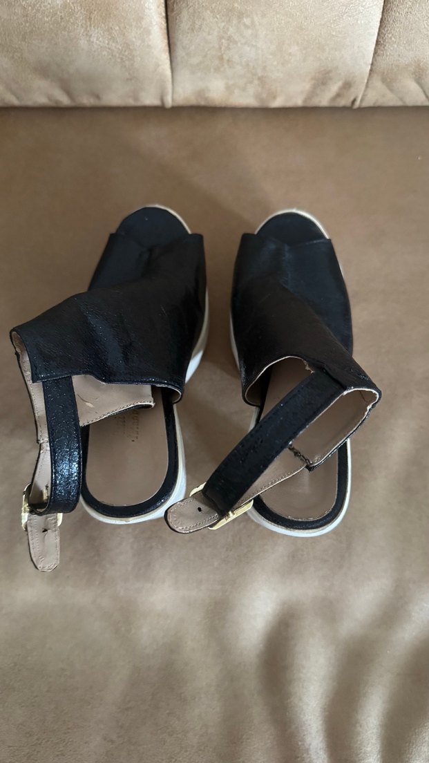 Siyah Rugan Platform Topuklu Kadın Ayakkabı - Görsel 5