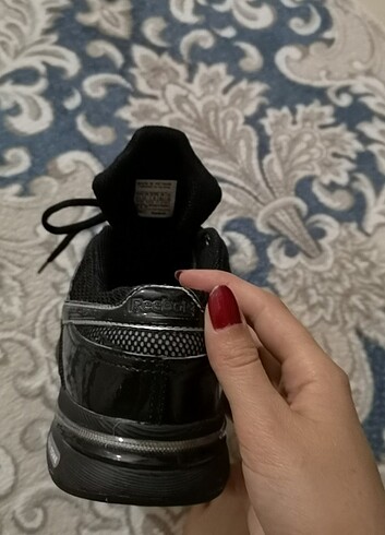 39 Beden Reebok unisex ayakkabı 