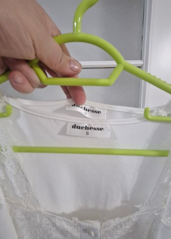 Beyaz Sabahlık ve Gecelik - Görsel 2