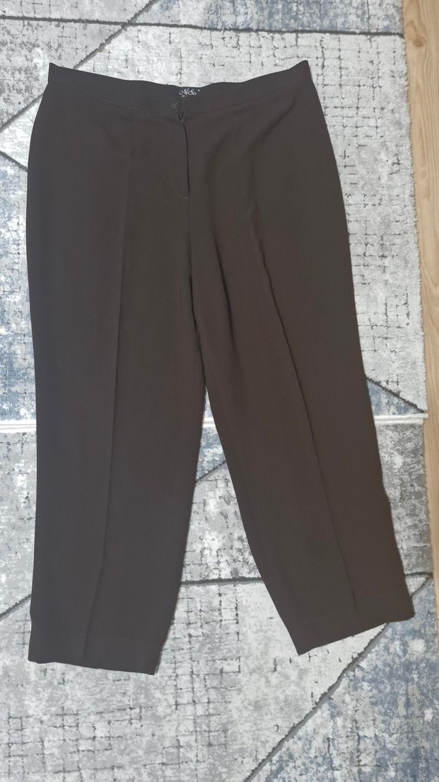 Kahverengi ve Siyah Büyük Beden Kumaş Pantolonlar - Görsel 3