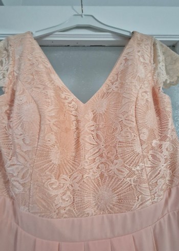 Bej Uzun V Yaka Drapeli Kadın Abiye Elbise - Görsel 3