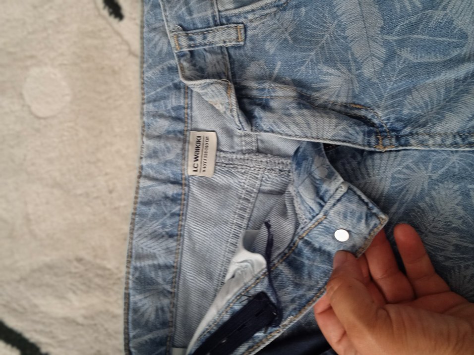 Erkek Çocuk Kot Şort ve Kemerli Kapri - Görsel 3