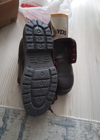 YDS 42 numara iş güvenliği ayakkabıları - Görsel 2