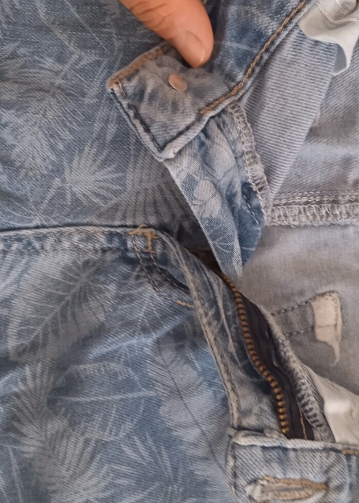 Sayılı kullanılmış 9,10 yaş Bermuda şort  - Görsel 2