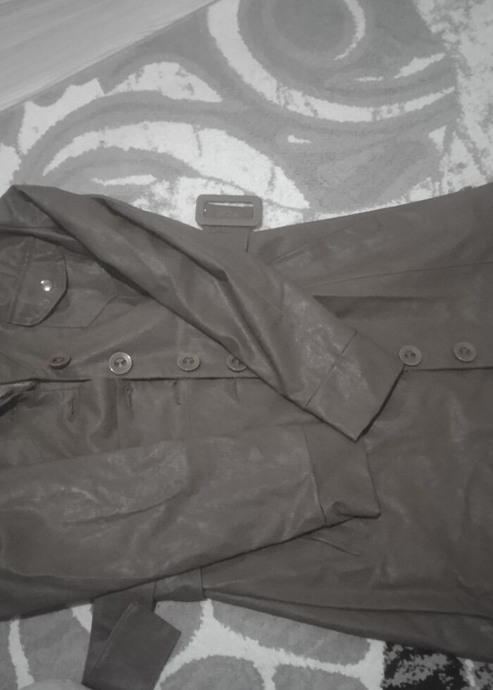 38 beden belden oturtmalı belden kemeri olan yakası kürklü deri  - Görsel 4