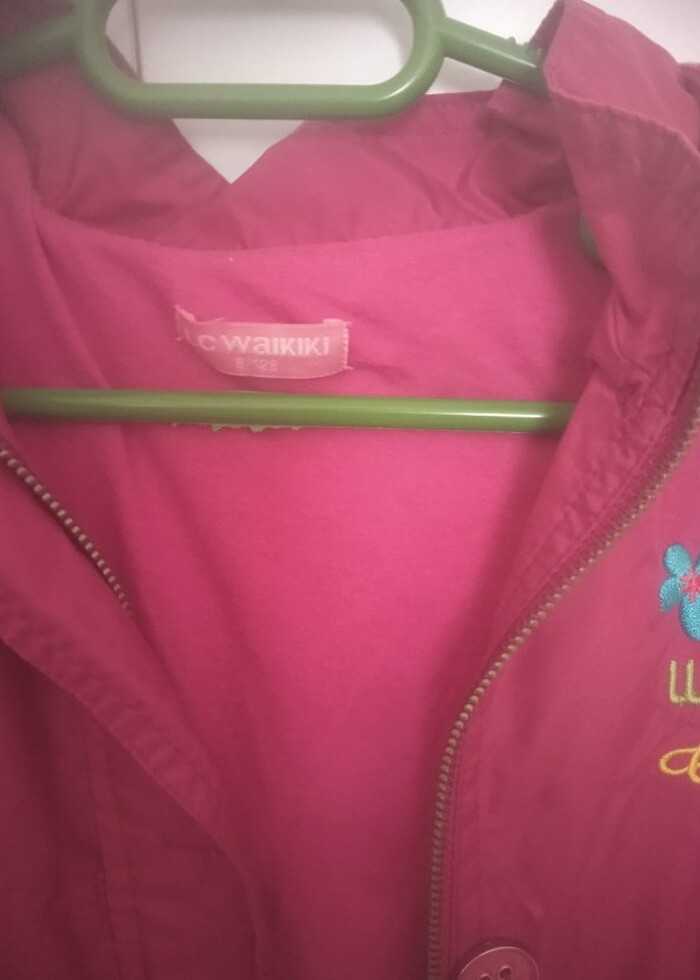 LCW marka 8.10 yaş kız çocuk mevsinlik mont - Görsel 4