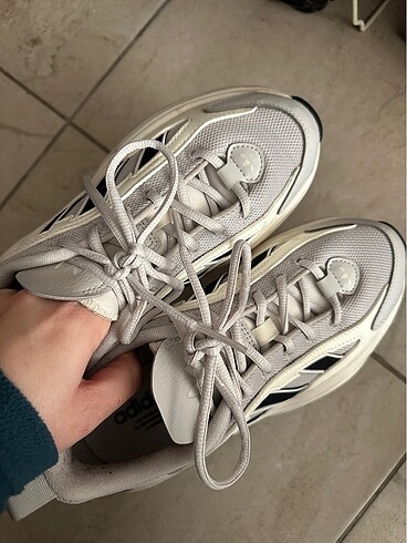 Adidas ozgaia platform spor ayakkabı