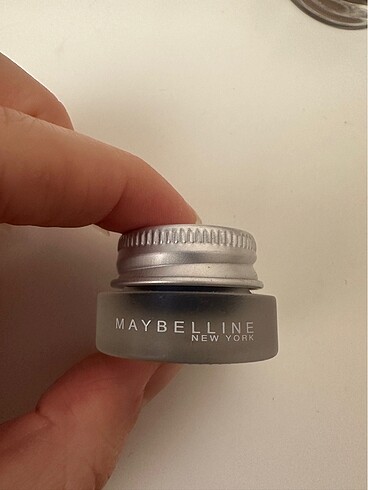 Beden Maybelline color tattoo lacivert eyeliner