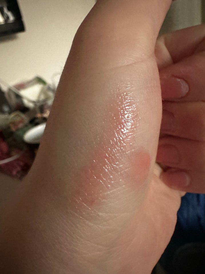 Technic twist and shine Parlak Ruj parlatıcı - Görsel 5