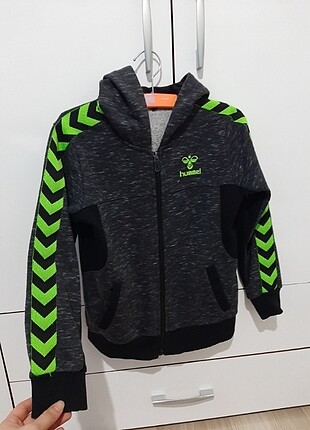 #hummel