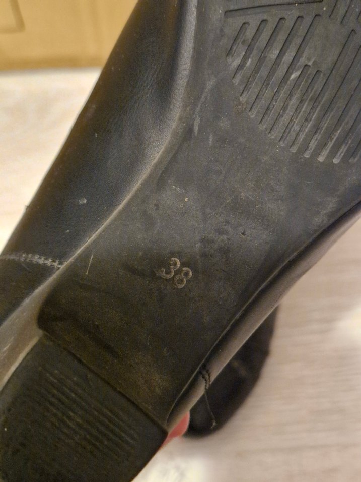 Siyah Yılan Desenli Topuklu Kadın Ayakkabı - Görsel 3