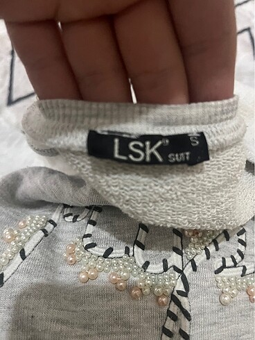 Diğer Boncuklu üst