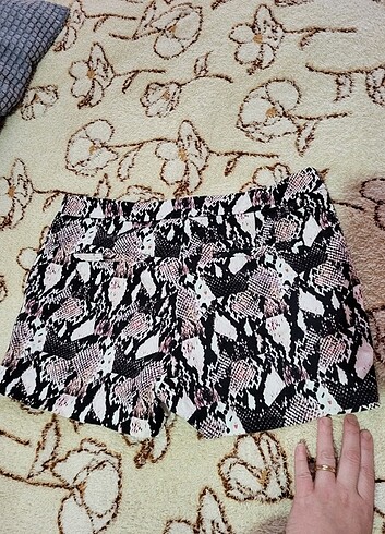 H&M H&M marka kadın kısa şort